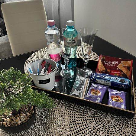 Luxurious Accommodation Floreşti Zewnętrze zdjęcie