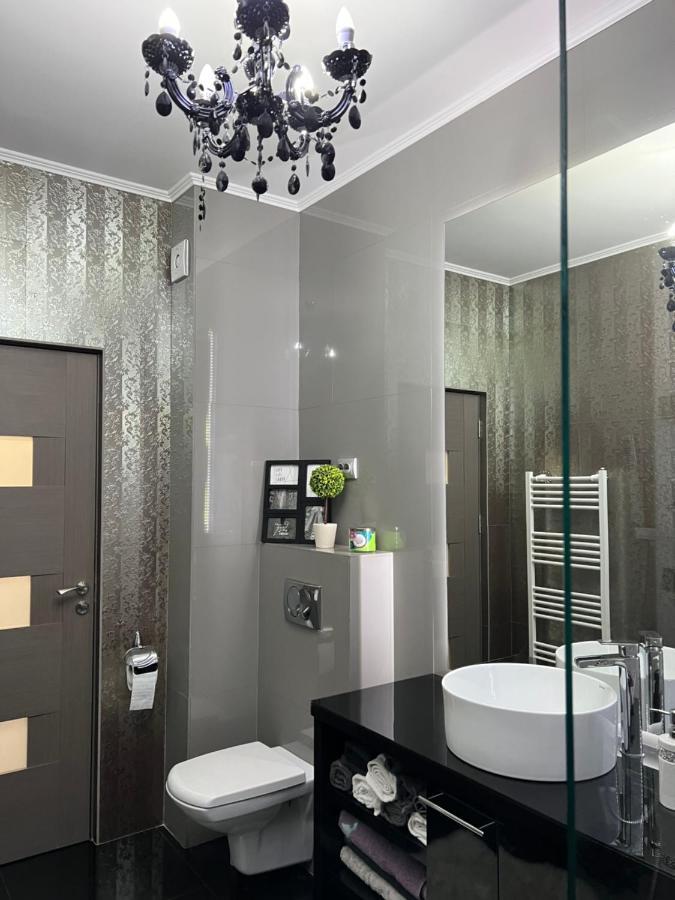 Luxurious Accommodation Floreşti Zewnętrze zdjęcie