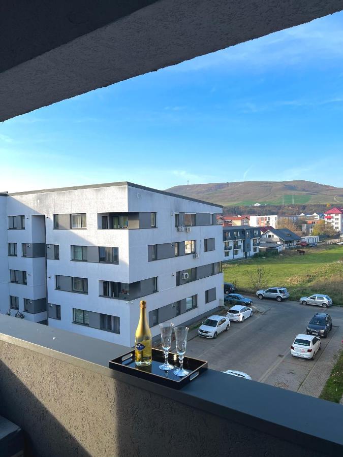 Luxurious Accommodation Floreşti Zewnętrze zdjęcie